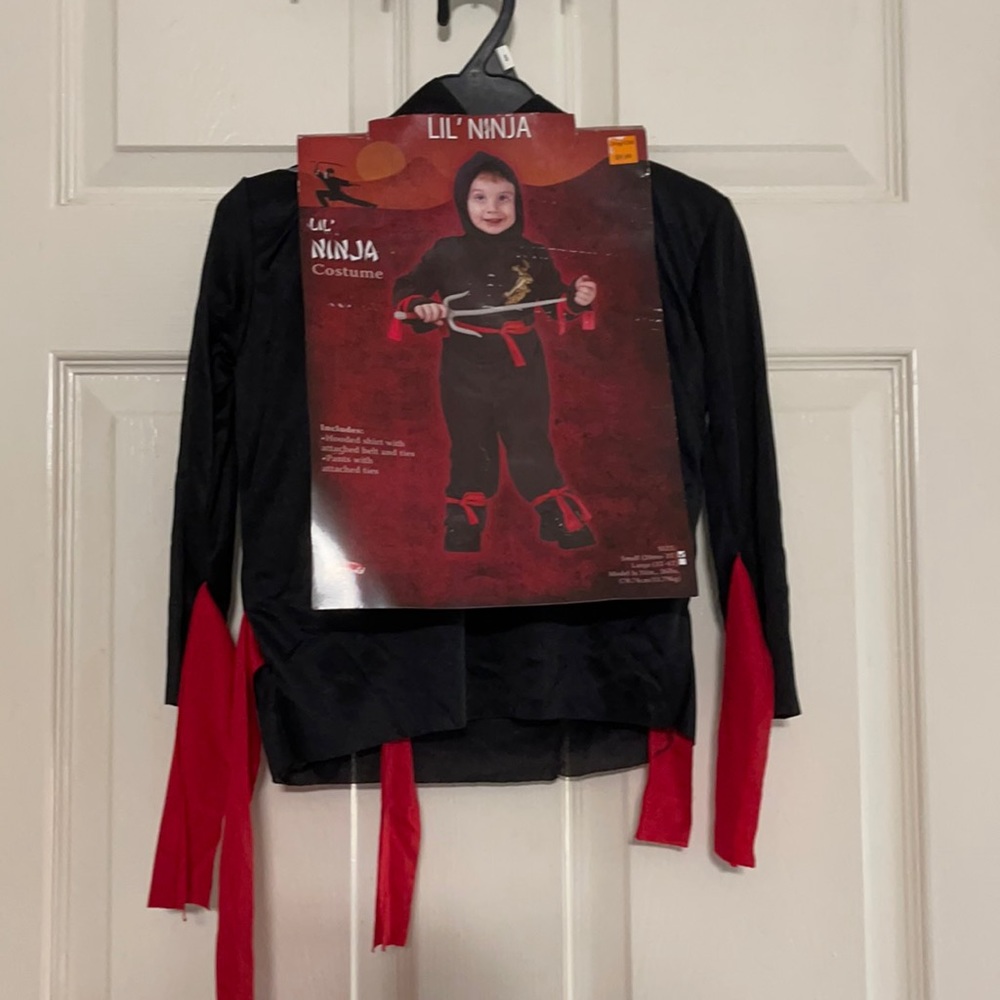 NEW LIL NINJA SIZE 24months -2T